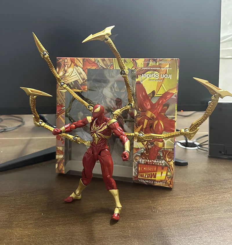 Kaiyodo Revoltech Amazing Yamaguchi Iron Spider-Man Action Figures Model Doll Collectible Toy Decoration Gift