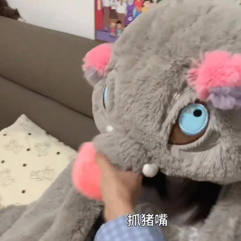 Demon Slayer Cosplay Prop Grey Pig Hooded Blanket Cartoon Wild Boar Head Plush Cloak Plushies Warm Hooded Blanket Xmas Gifts