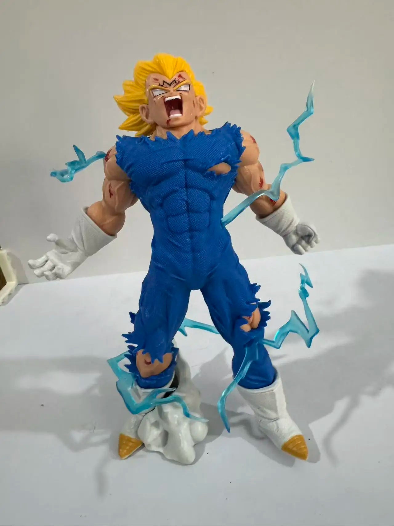 27cm Dragon Ball Z Majin Vegeta Anime Figure Self-destruct Super Saiyan Action Figures Pvc Statue Figurine Model Toys Gift