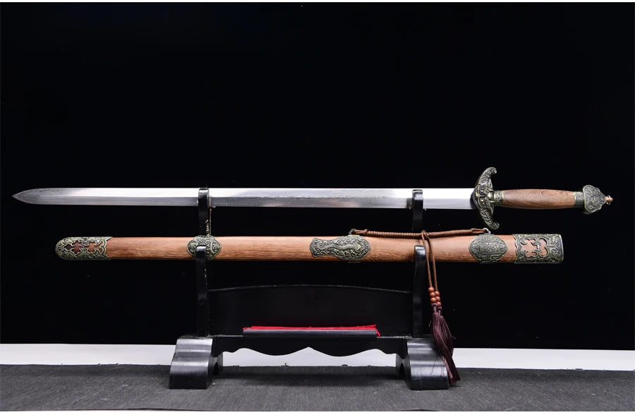 Chinese Tai Chi Swords Folded Steel Damascus Blade Real Handmade Full Tang Sharp Rosewood Sheath Dragon Guard Training Katanas