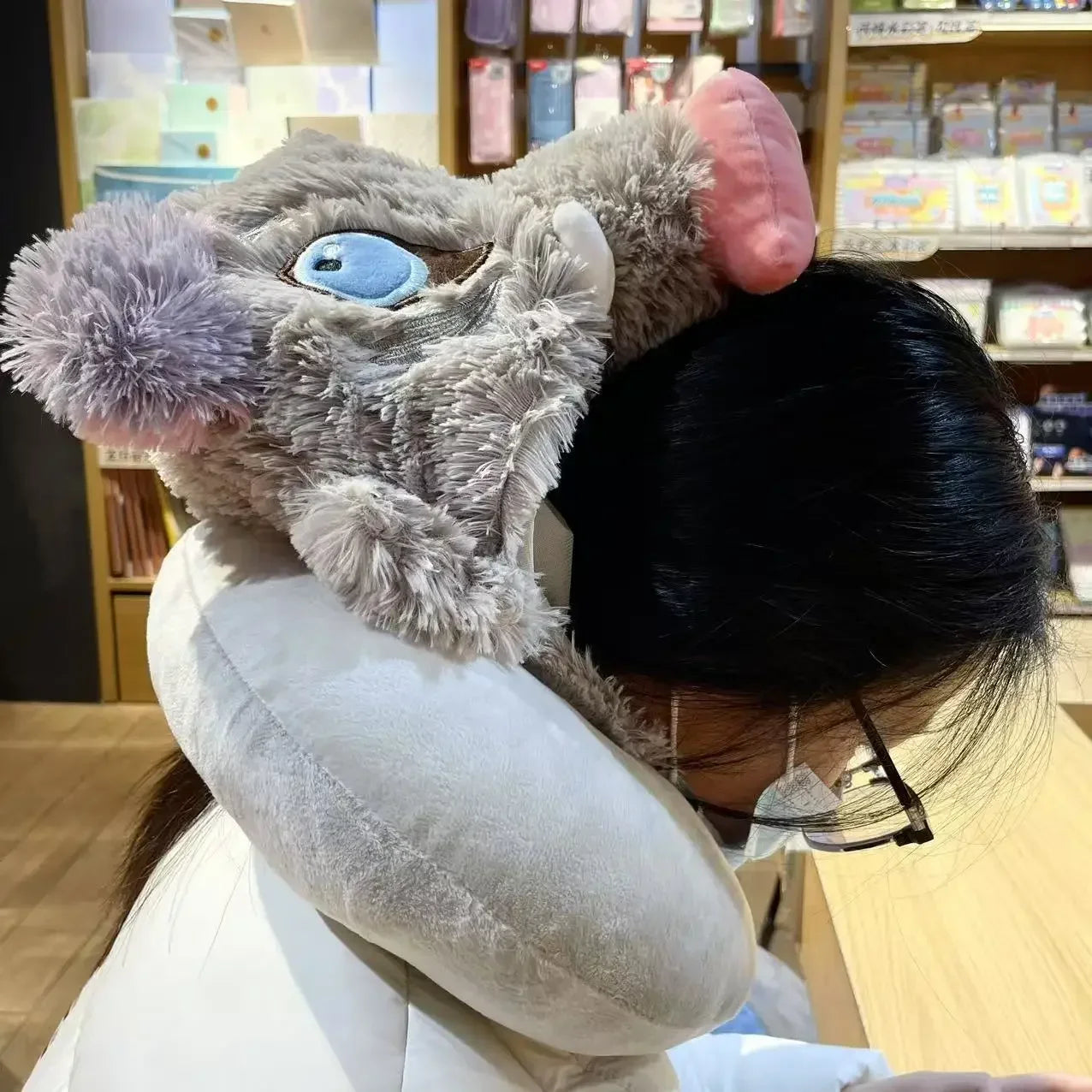 Cosplay Prop Wild Boar Head Plush Hat Pig Head Warm Headgear Cartoon Stuffed Anime Plushies Cosplay Props Gifts Boy Fans