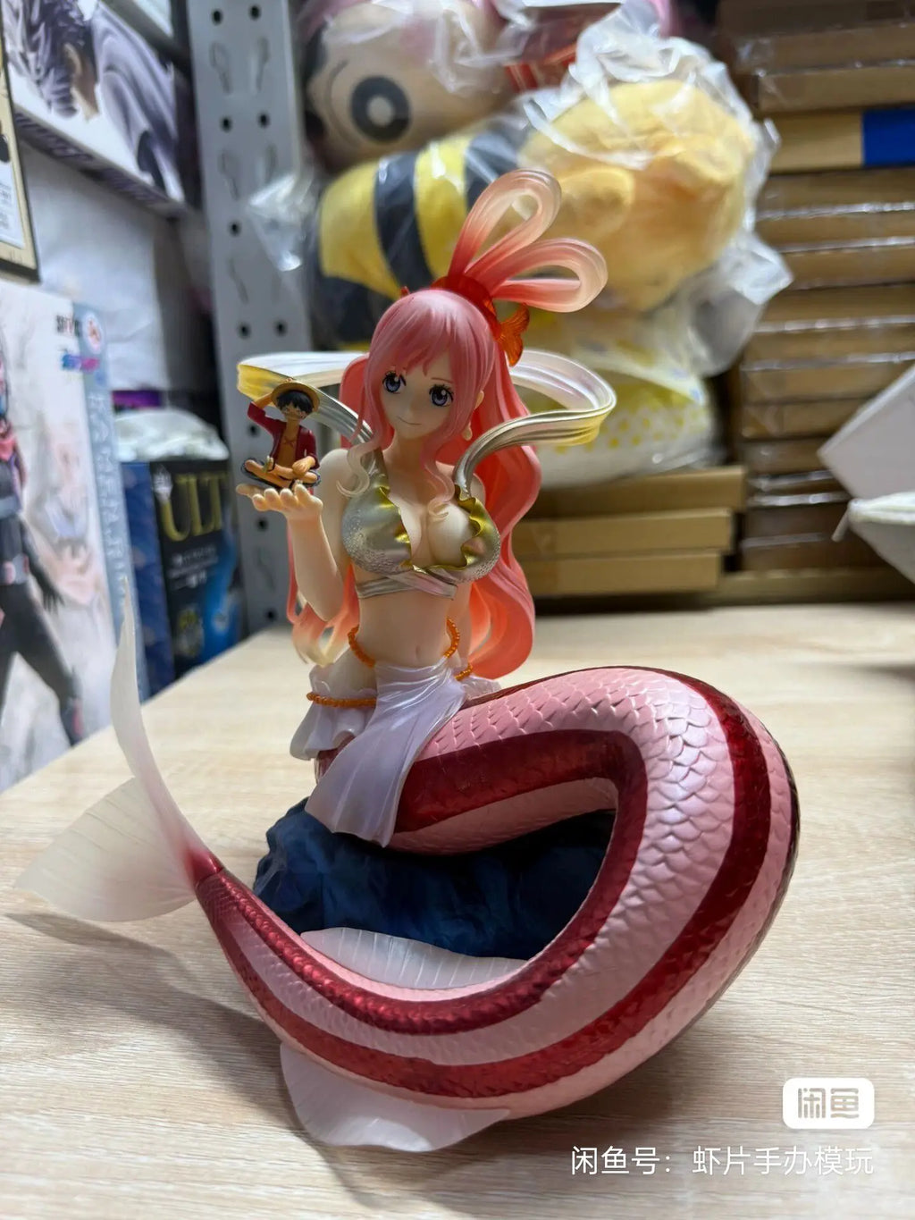 One Piece Shirahoshi Hold Luffy In Hand Action Figures Model Doll Toys Collectible Desktop Ornaments Kids Birthday Mas Gifts