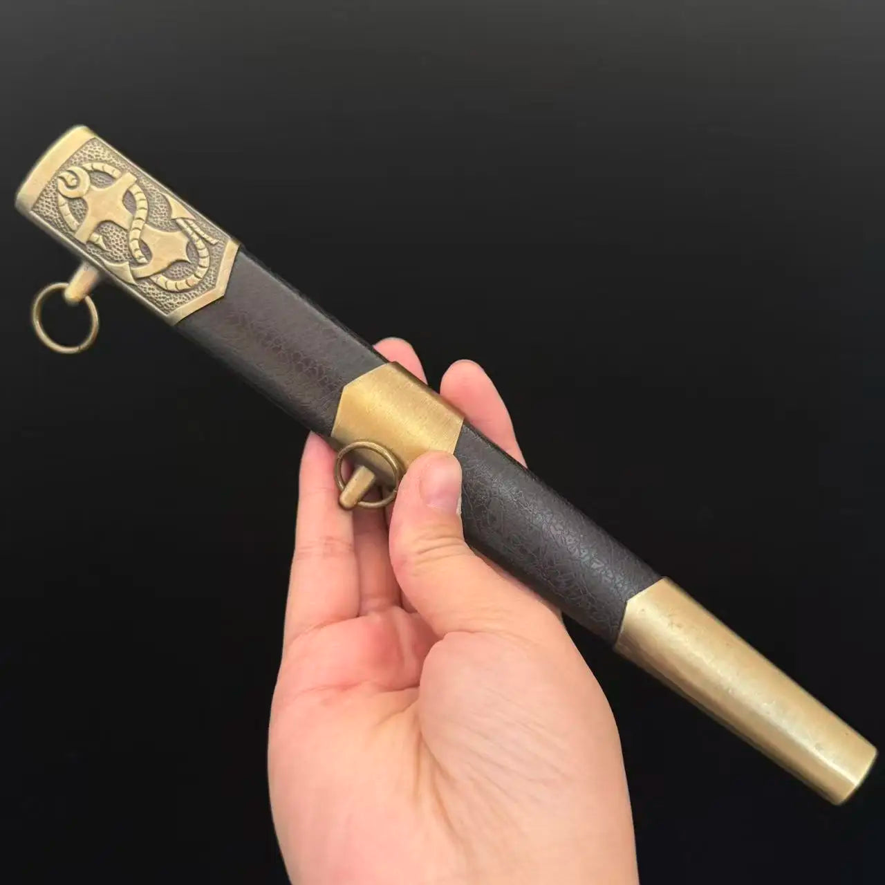 35cm European Western Sword with Sheath Metal Model Safety Medieval Film Props Sword Collectible Retro Katana Collection Toys