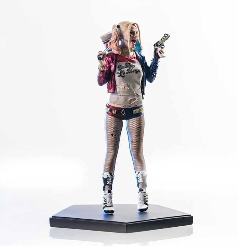 Joker Figures Harley Quinn Action Figure 1/12 With Real Clothes Clown Girl Real Silk Stockings Collectible Model Toys 19cm Gifts