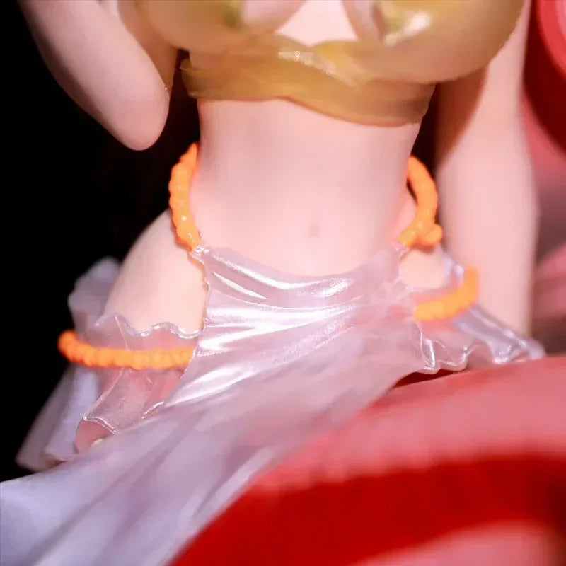 One Piece Shirahoshi Hold Luffy In Hand Action Figures Model Doll Toys Collectible Desktop Ornaments Kids Birthday Mas Gifts