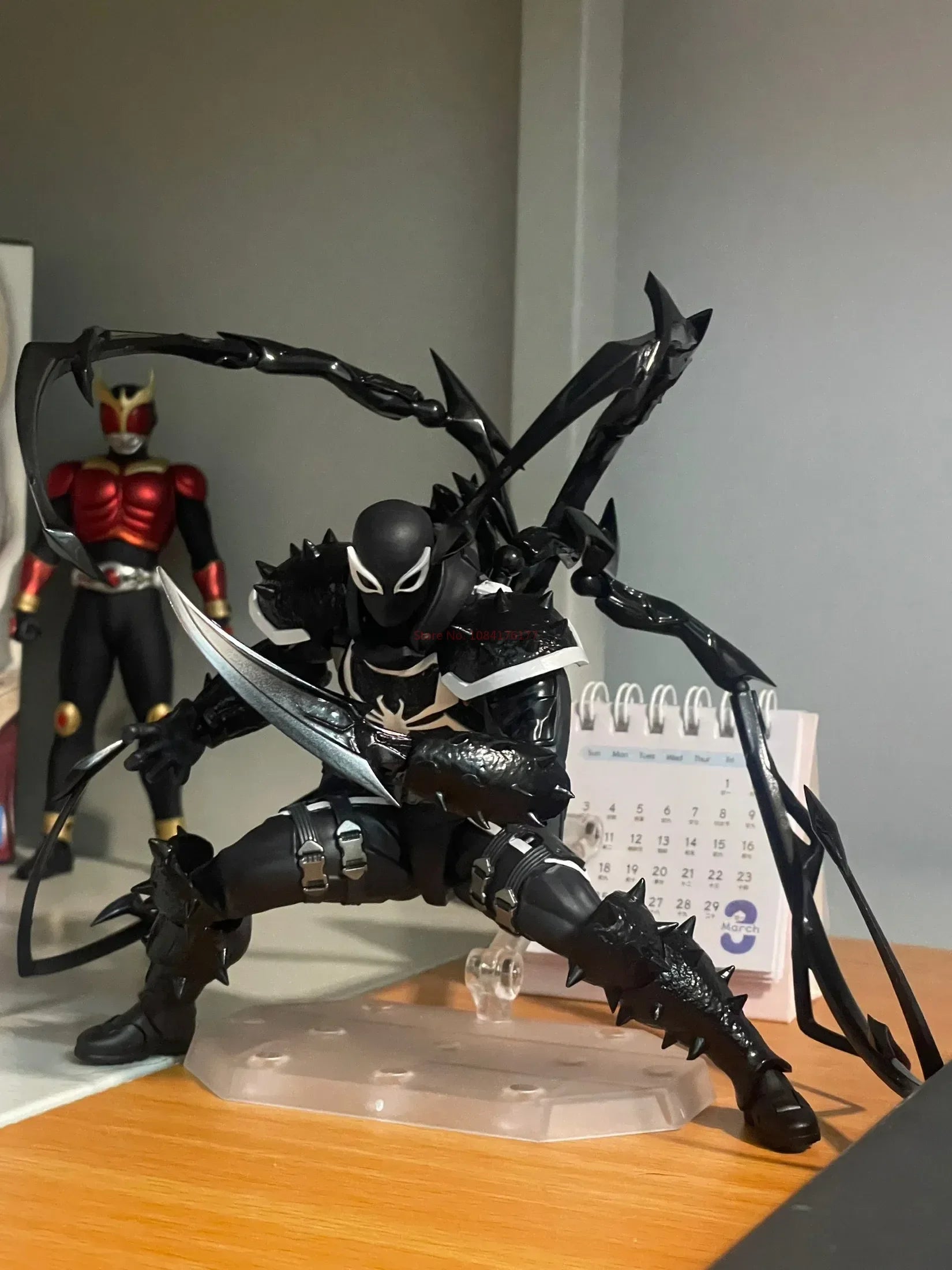 In Stock Mess Toys Black Suit Neighbor Symbiote Spider Figure Scarlet Spider Kaine Parker Red Anime Action Figure Toys Gifts