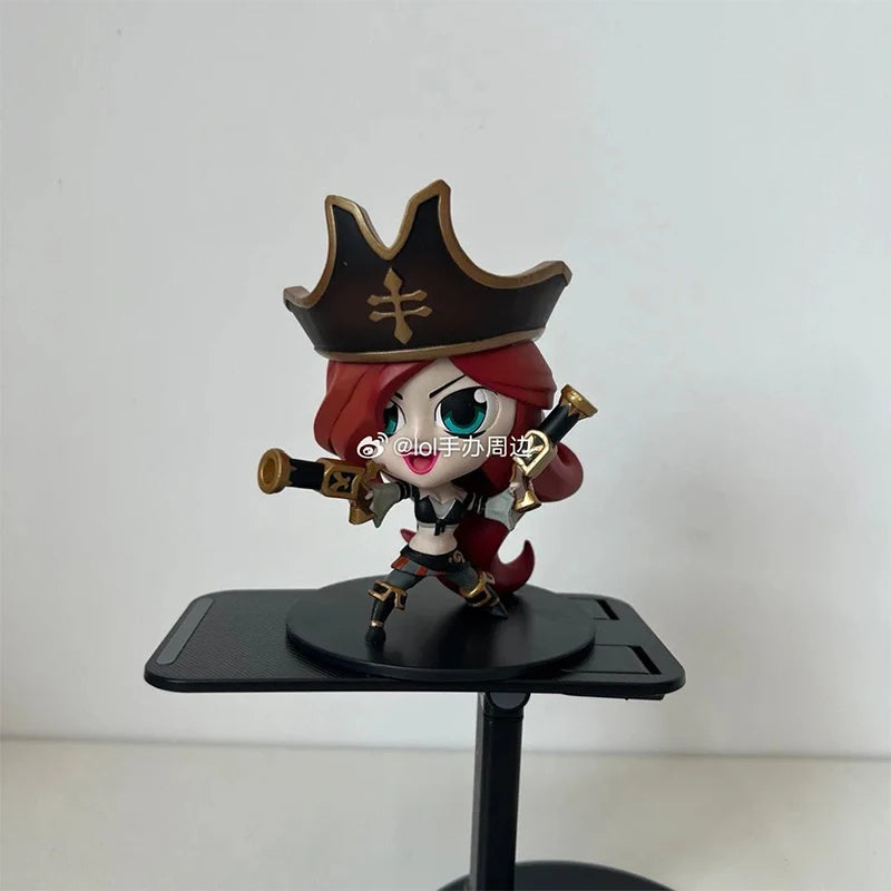 Original League of Legends Animation Game Peripheral Toys Jinx Teemo Poppy Vi Anime Action Model Figures Ornament Collection