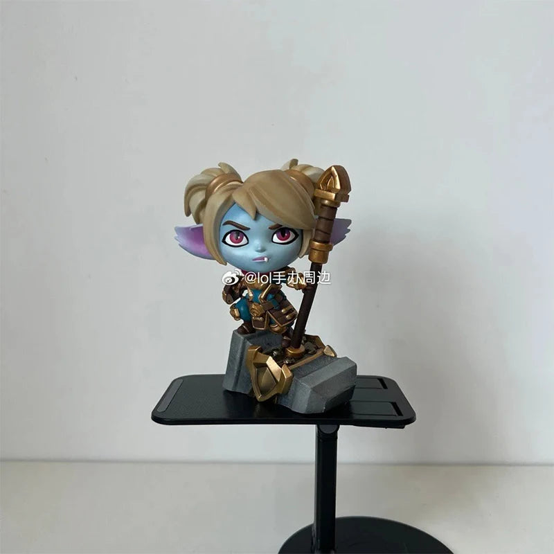 Original League of Legends Animation Game Peripheral Toys Jinx Teemo Poppy Vi Anime Action Model Figures Ornament Collection