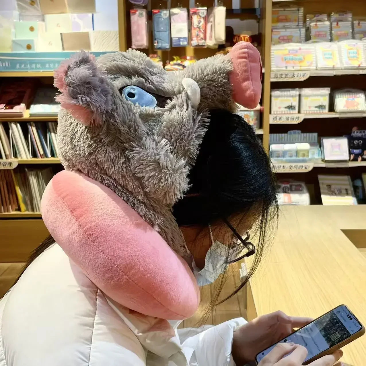 Cosplay Prop Wild Boar Head Plush Hat Pig Head Warm Headgear Cartoon Stuffed Anime Plushies Cosplay Props Gifts Boy Fans