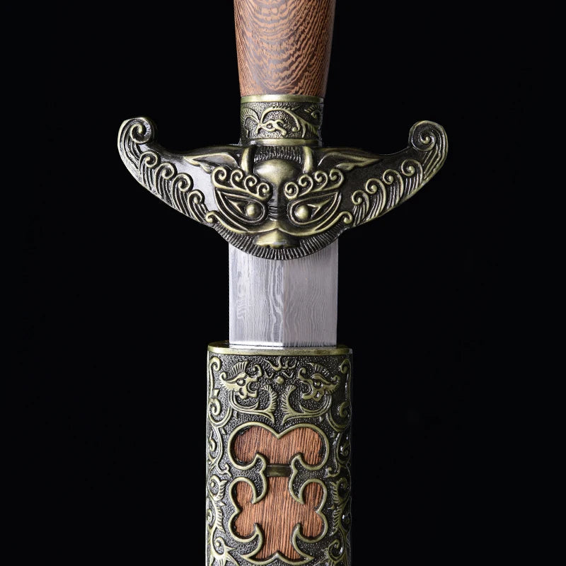 Chinese Tai Chi Swords Folded Steel Damascus Blade Real Handmade Full Tang Sharp Rosewood Sheath Dragon Guard Training Katanas