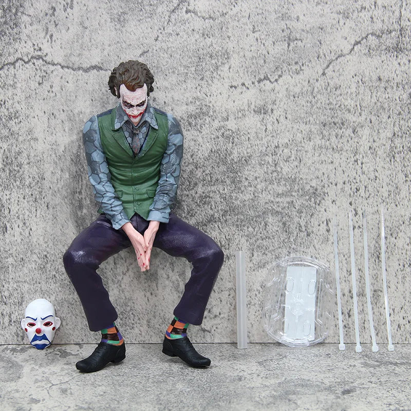 Roof Decoration Joker Heath Ledger Sitting Posture Figures Car Doll Tail And Roof Pendant Model Statue Collectable Toys