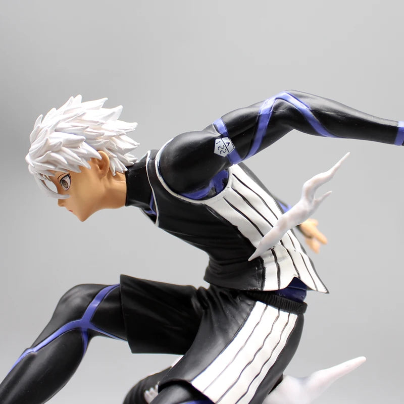 Blue Lock Figures Nagi Seishiro Anime Figure Football Action Figurine Pvc Model Desk Collection Room Statue Doll Birthday Gifts