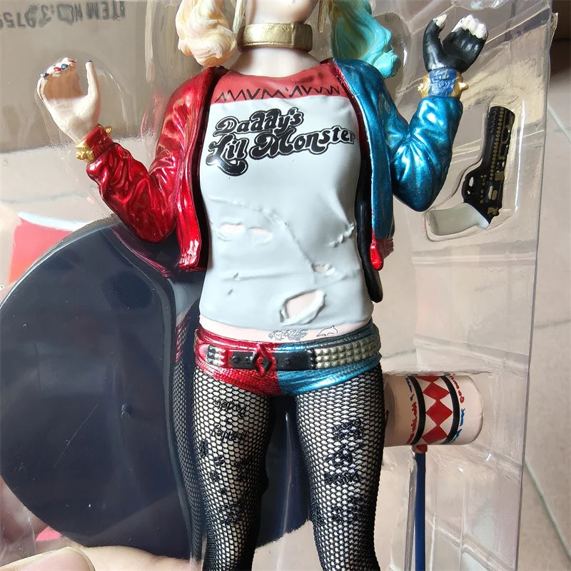 Joker Figures Harley Quinn Action Figure 1/12 With Real Clothes Clown Girl Real Silk Stockings Collectible Model Toys 19cm Gifts