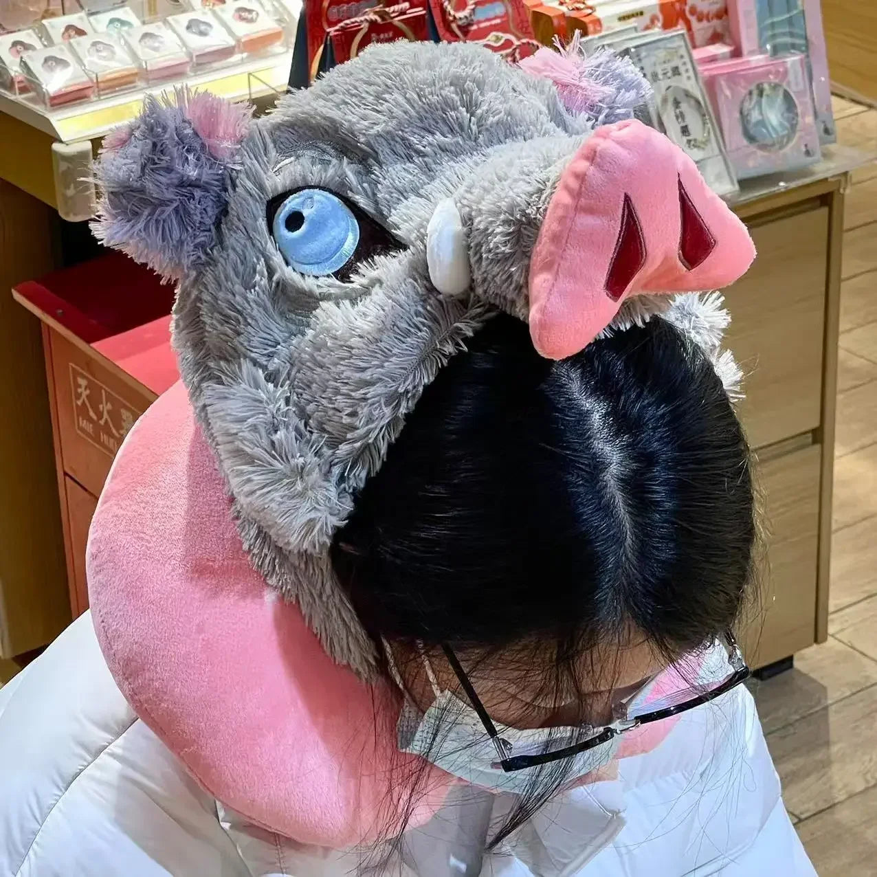 Cosplay Prop Wild Boar Head Plush Hat Pig Head Warm Headgear Cartoon Stuffed Anime Plushies Cosplay Props Gifts Boy Fans