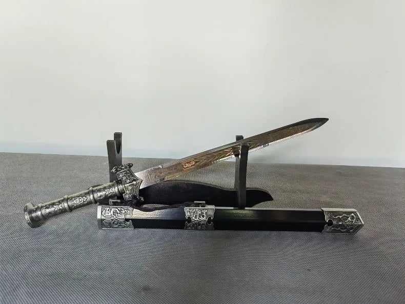44cm Ancient Sword Model with Antique Bronze Finish, Detailed Metal Craftsmanship for Wall Display, Unsharpened Gift for Men