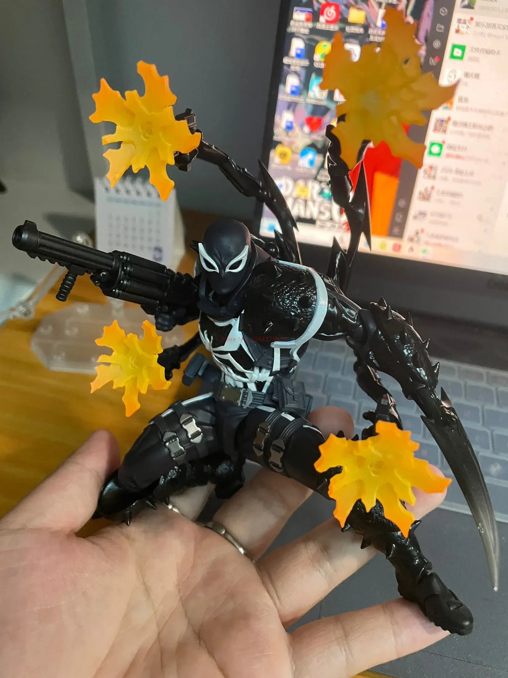 In Stock Mess Toys Black Suit Neighbor Symbiote Spider Figure Scarlet Spider Kaine Parker Red Anime Action Figure Toys Gifts