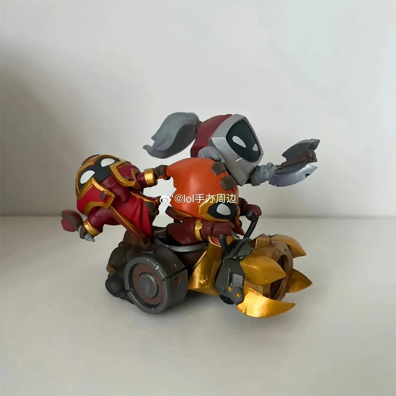Original League of Legends Animation Game Peripheral Toys Jinx Teemo Poppy Vi Anime Action Model Figures Ornament Collection