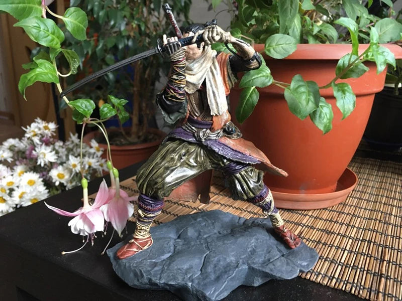 Anime Figma 483-DX Game SEKIRO Figure Shadows Die Twice Action Figures SEKIRO Sword Shadows Die Twice Model Toys Birthday Gifts